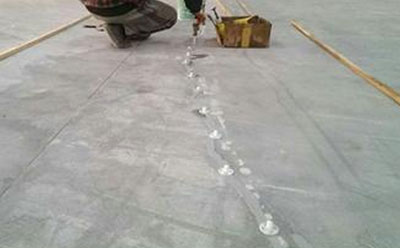 确保玛沁玛沁环氧地坪工程质量必须严格把控三个环节