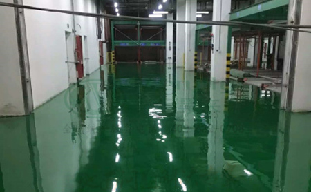 11月玛沁玛沁环氧地坪施工高峰来袭，梦得来化工多项目同步推进保交付